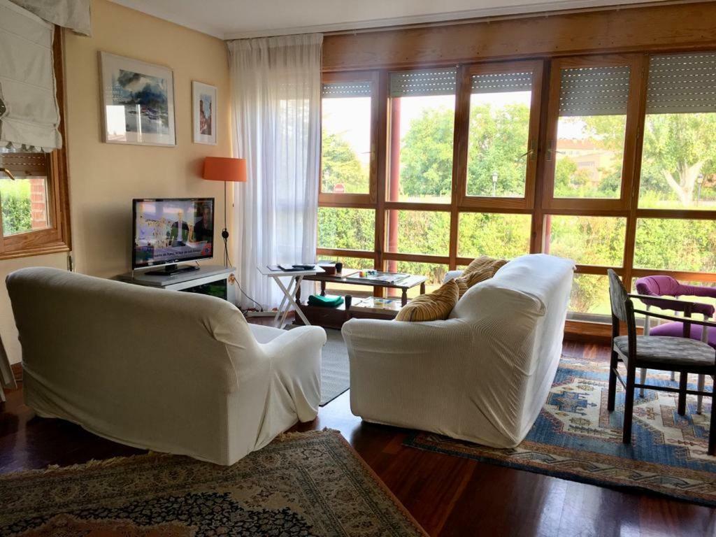 Preciosa Casa Independiente Con Piscina Cubierta Y Gran Jardin Privados هارو المظهر الخارجي الصورة