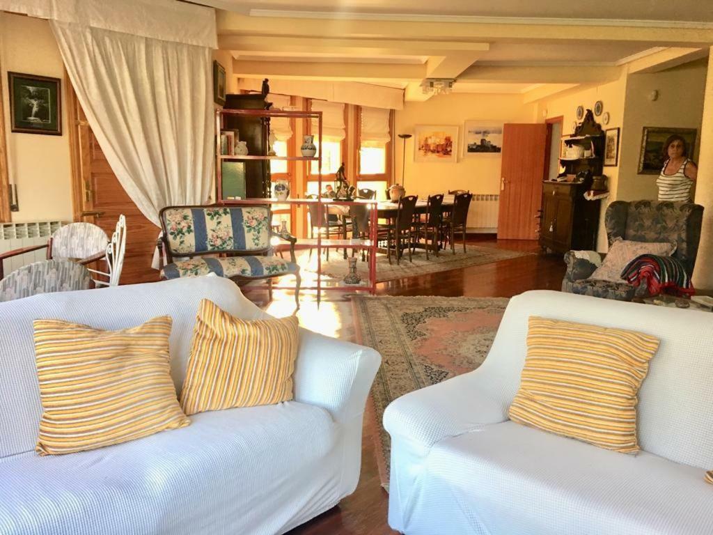 Preciosa Casa Independiente Con Piscina Cubierta Y Gran Jardin Privados هارو المظهر الخارجي الصورة